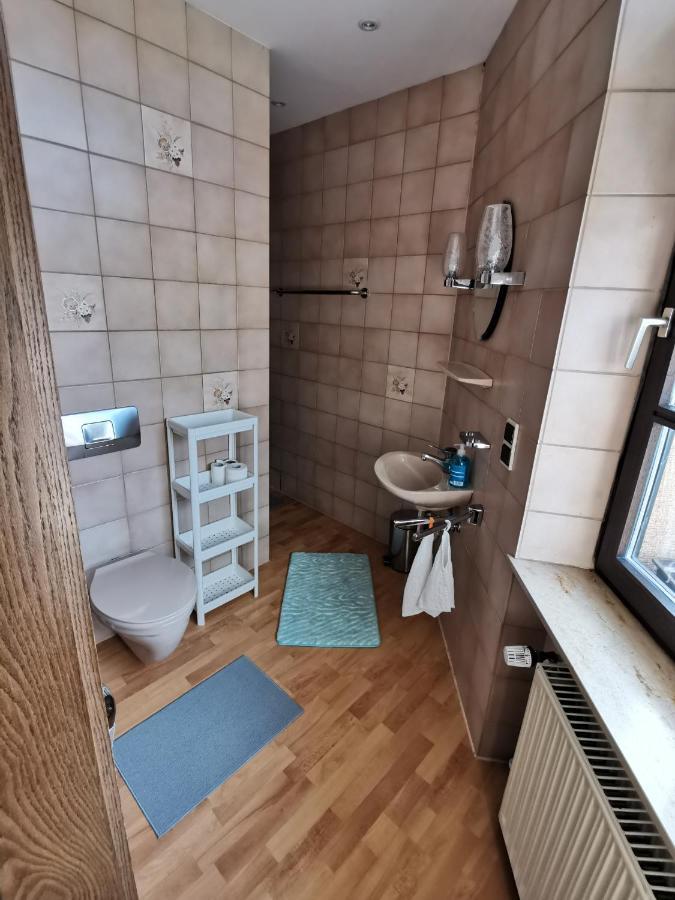 Pension Landgasthof - Iva Хаслох Экстерьер фото